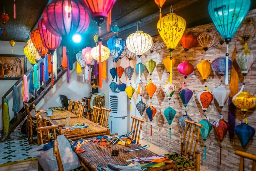 Hoi An: Lantern Making, Basket Boat, and Cooking Class - The Market Trip: Picking Ingredients Like a Local Task