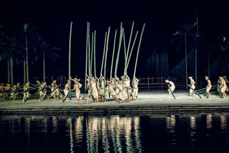 Hoi An Memories Show and Hoi An Impression Theme Park Ticket - Who should book Hoi An Memories Show and the theme park?