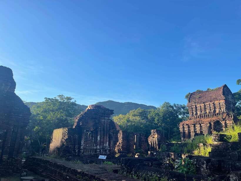 Hoi An: My Son Ruins: Guide-Bus-Boat-Cultural Show-Lunch - Morning pickup and the bus-to-boat rhythm from Hoi An