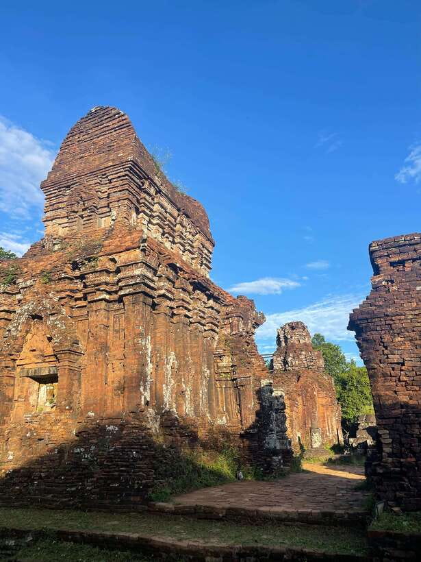 Hoi An: My Son Ruins: Guide-Bus-Boat-Cultural Show-Lunch - Craft stops in the jungle: brocade weaving and rice paper making