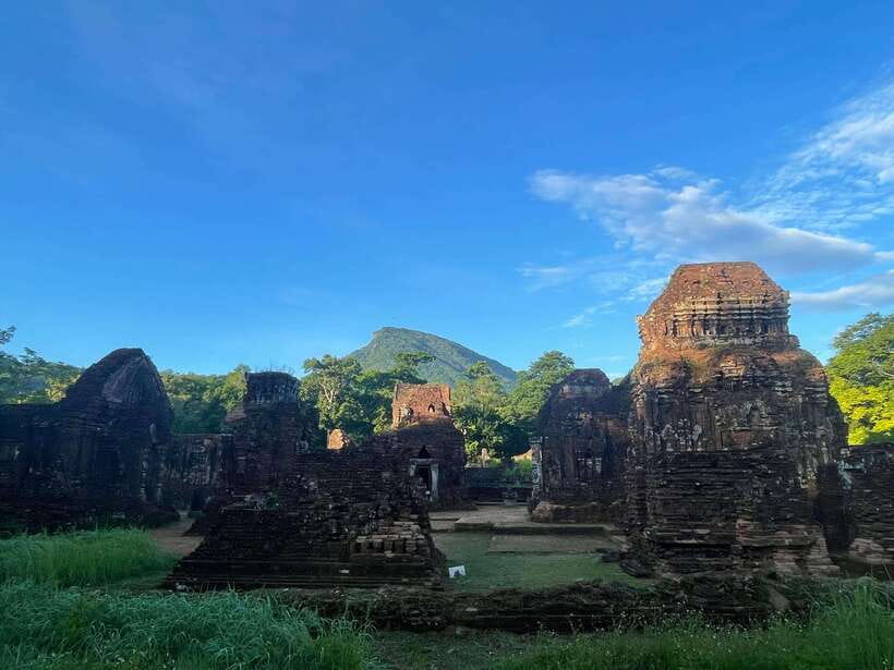 Hoi An: My Son Ruins: Guide-Bus-Boat-Cultural Show-Lunch - Lunch at My Son: noodles, spring rolls, dumplings, and dessert