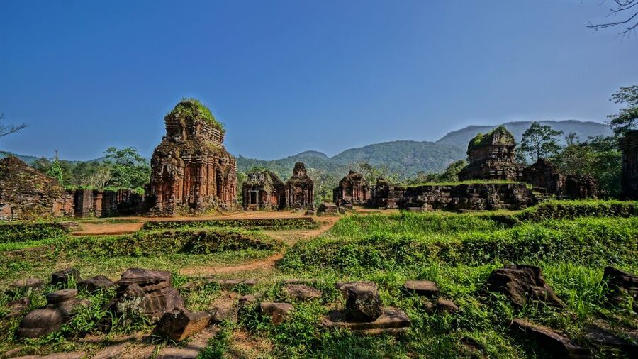 Hoi An: My Son Sanctuary and Thu Bon River Boat Trip - Ferry and Thu Bon river cruise: the calm payoff