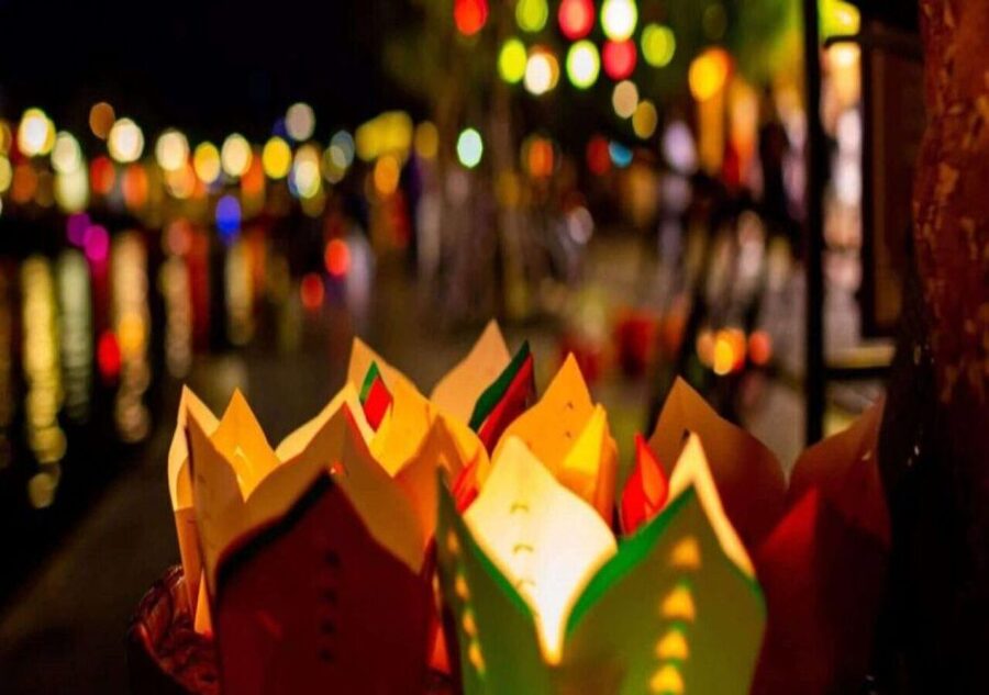 Hoi An: Night Boat Trip and Release Lantern at Hoai River - Meeting Point on Tran Phu Street and How Boarding Works