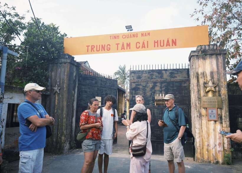 Hoi An Off the Map – Walking Tour in the Backstreets - Entering Hoi An’s Backstreets, Not Just the Main Loop
