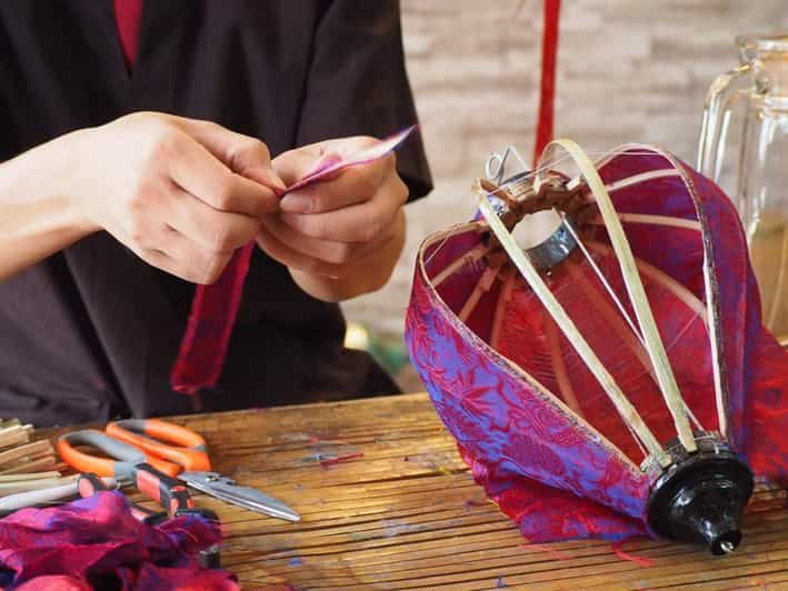 Hoi An: Old Town Lantern-Making Workshop - Inside the Workshop: A Cool, Bright Hour Away From Street Noise