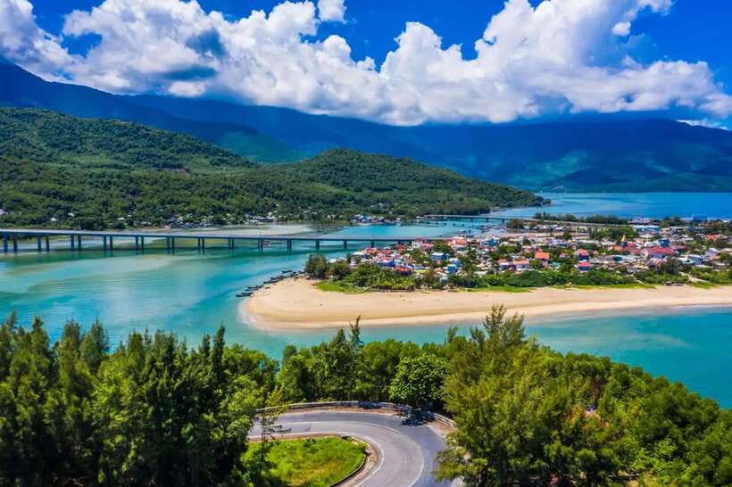 Hoi An: Private Car To/From Hue via Multi Attraction( 1-Way) - Choosing Extra Stops: Monkey Mountain, Nhi Ho Waterfall, An Bang, My Son, and Hue’s Icons