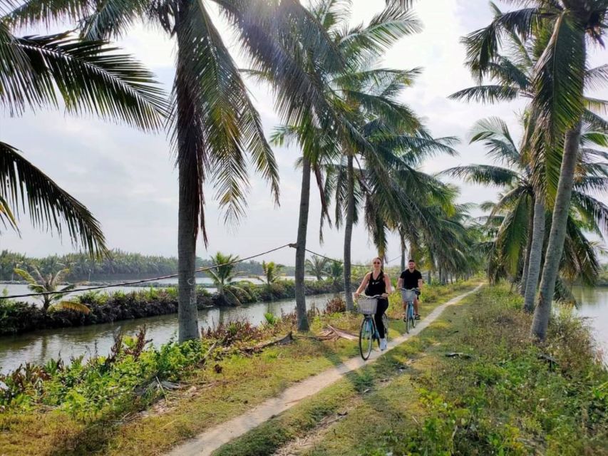 Hoi An: Private Villages Biking Tour with Meal - Thanh Ha Pottery Village and Terracotta Park, Plus Making Your Own Piece