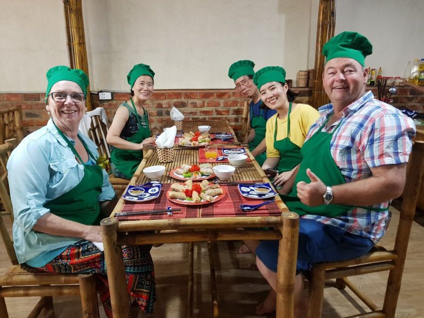 Hoi An:Traditional Cooking Class with Cam Thanh Local Family - Getting there: the narrow alley near Hoa Vung Villa