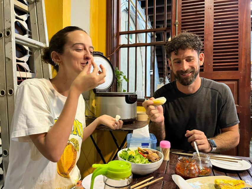 Hoi An Vegan Food Tour - Cao Lau Noodles at a Vegan Restaurant