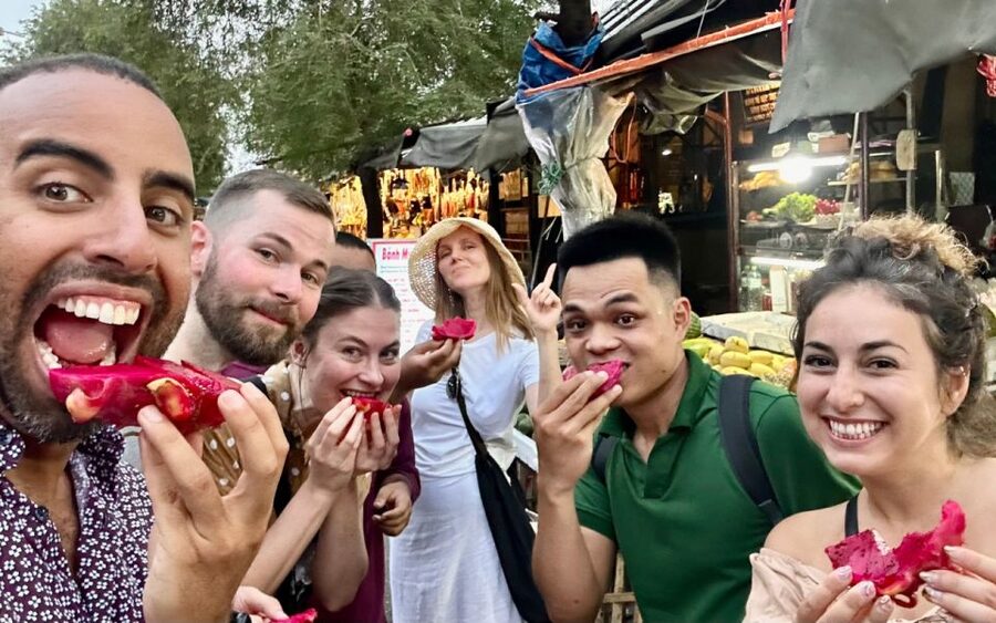 Hoi An Vegan Food Tour - Banh Xeo, Fried Wonton, and the Crunch Factor