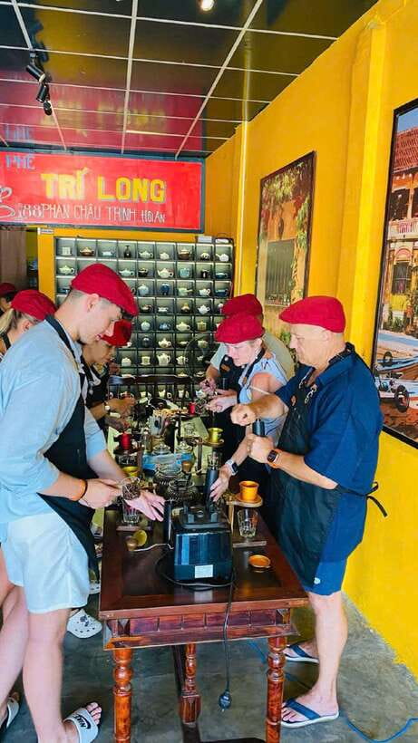 Hoi An: Vietnamese Coffee Making Workshop at Local Roastery - The 60 to 75 minute flow: roasting stories, then hands-on brewing