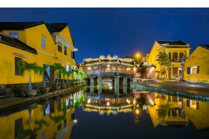 Hoi An Walking Tour, Sampan Boat Trip , Foodie Tour by Night - Hoi An by night, built around lantern time on the Thu Bon