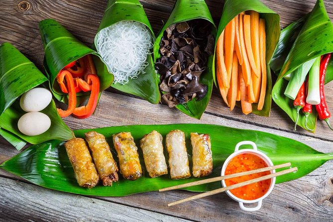 Home Cooking Class: Market, Garden and cooking 4 dishes - What you actually eat: lunch or dinner you cook yourself