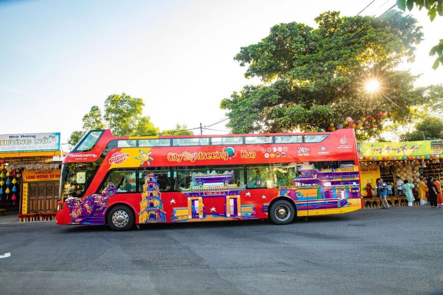 Hue: City Sightseeing Hop-On Hop-Off Bus Tour - Thien Mu Pagoda: A Peaceful Break in Between Big Sights