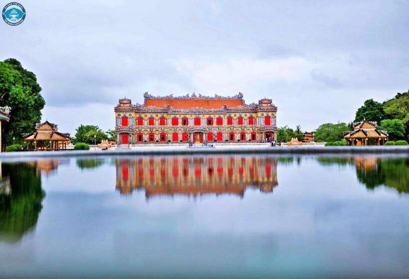 Hue Customized Sightseeing – Private Day Tour & Chauffeur - Thuy Xuan Hue incense village, and how to shop like you mean it