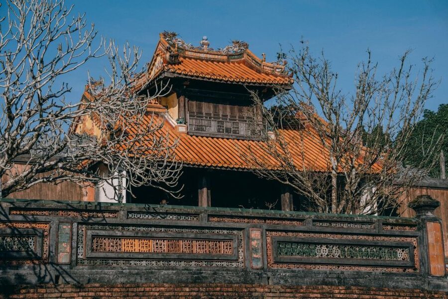 Hue :Exploring Royal City with Multi Options and Dragon Boat - Perfume River dragon boat: the scenic break that makes the day feel lighter