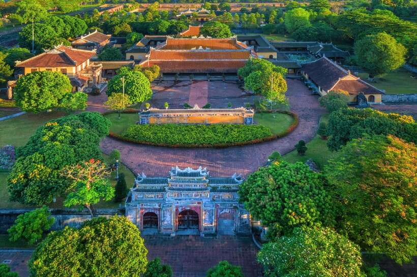 Hue: Hue Walking Tour to Imperial Citadel with Tour Guide - Key points before you go