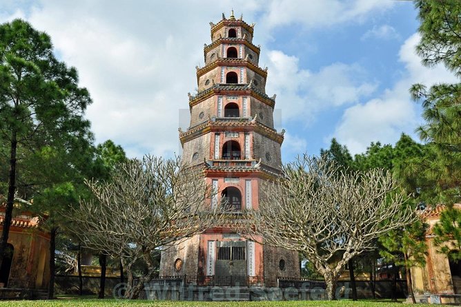Hue Imperial City Daily Ingroup Tour via Hai Van Pass - After the citadel: Thien Mu Pagoda and Khai Dinh Tomb