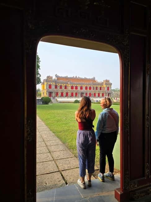 Hue Imperial city walking tour and optional royal tombs - Mieu Temple and royal residence zones: where the atmosphere shifts