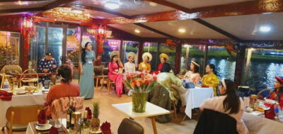 Perfume River Dinner Cruise with Traditional Show