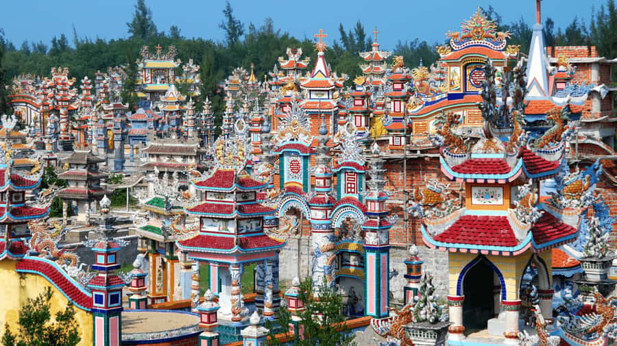 Hue: Private Car to/from Hoi An via Multi Attractions(1-Way) - Who this private Hue to Hoi An transfer with stops is best for