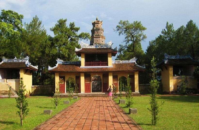 Hue: Private Dragon Boat, Pagoda, and Royal Tomb Tour - Key things I’d zero in on