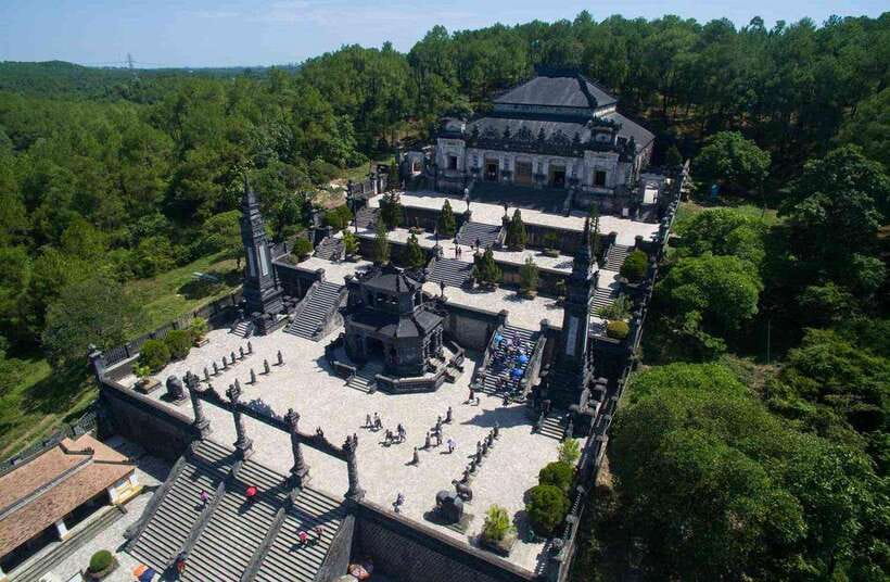 Hue: Private Dragon Boat, Pagoda, and Royal Tomb Tour - The royal tomb circuit: Minh Mang, Khai Dinh, and Tu Duc