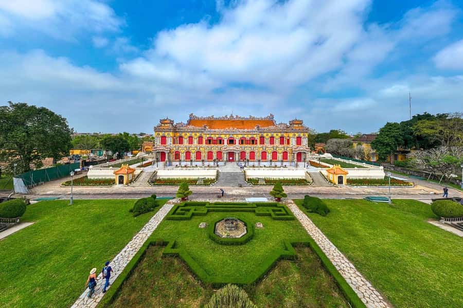 Hue: Private Guided Tour to Royal Tombs & Hue Imperial City - Key Points You’ll Care About