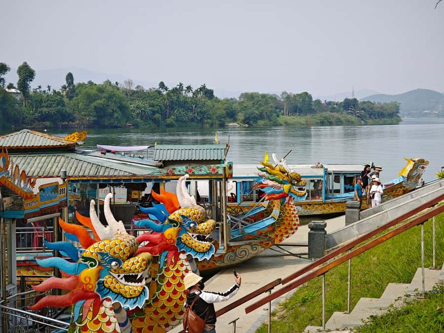 Hue: Private Guided Tour to Royal Tombs & Hue Imperial City - Hue Imperial Citadel: UNESCO Walls, Nguyen Planning, and Real Structure