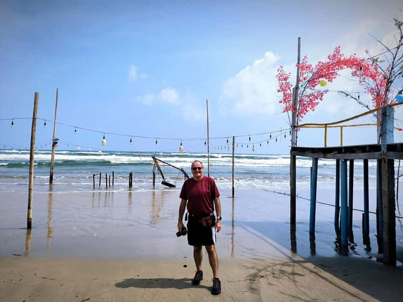 Hue: Private Transfer to/from Hoi An via Sightseeing Stops - Hai Van Pass: the famous road, and why driver behavior matters
