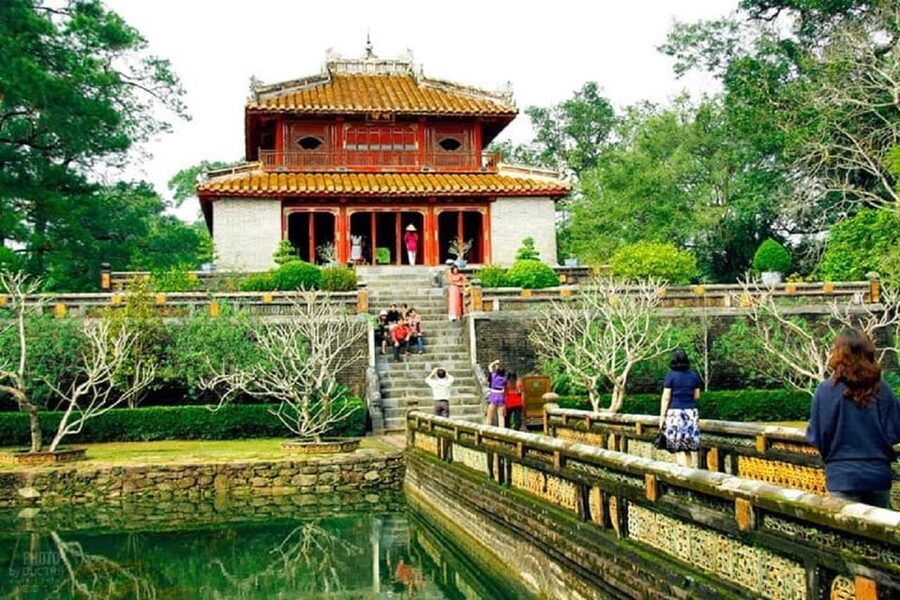 Hue : Royal Tombs- Thien Mu Pagoda- Dragon Boat Private Tour - How the 4 Hours Actually Play Out (So You Don’t Feel Rushed)