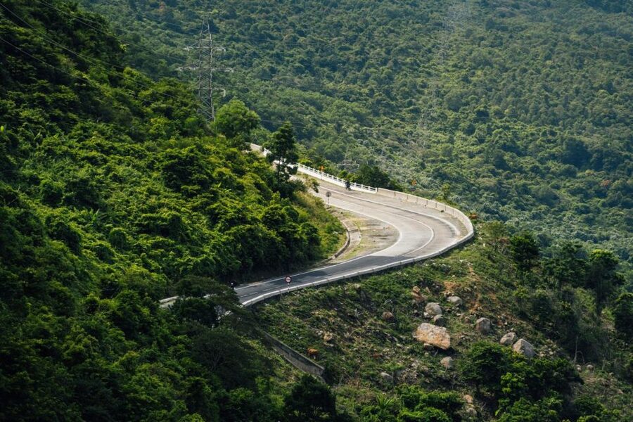 Hue to Hoi An by bus: Hai Van Pass, Lang Co, Marble mountain - Thanh Toan Tile Bridge: A Small Stop With Big Photo Payoff