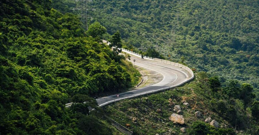 Hue to Hoi An by bus: Hai Van Pass, Lang Co, Marble mountain - Lang Co Beach Break: Stretch Time Before Hai Van Pass