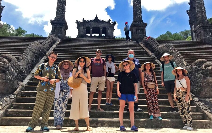Imperial City, Hue: Day Tour from Hoi An and Da Nang - Khai Dinh Tomb: A Western and Eastern Architecture Mashup