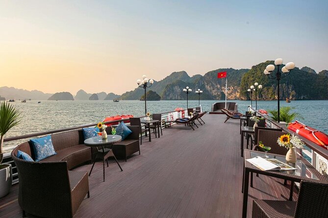 La Regina 2 days tour in Halong Bay & Bai Tu Long Bay - 4 star - Day 1 in Halong Bay: Thien Canh Son Cave and the Climb Factor