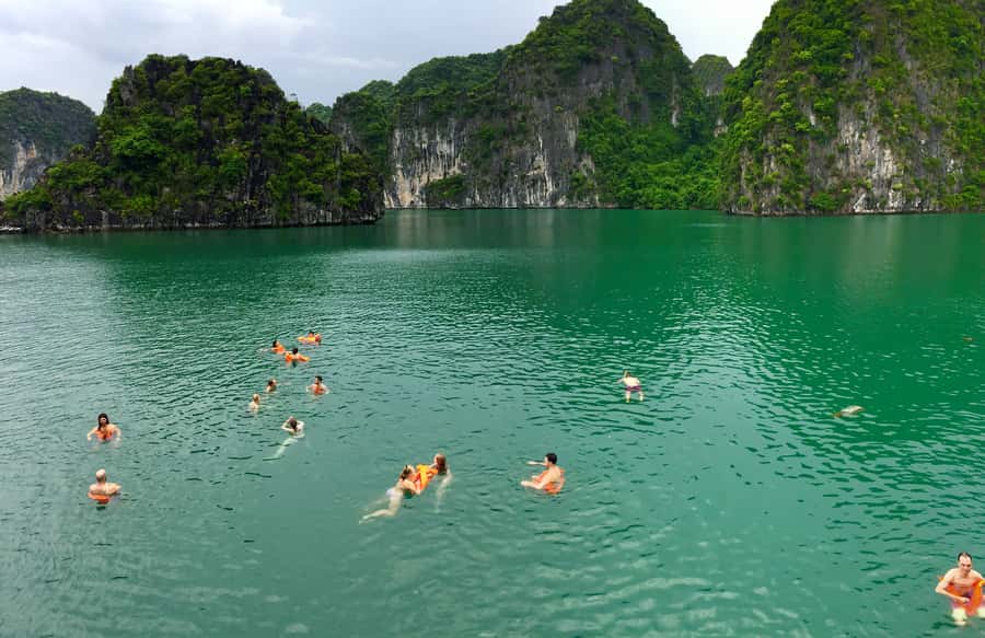 Lan Ha bay cruise and kayak (small group guaranteed) - Guide Ryan or Tyler makes the day feel personal