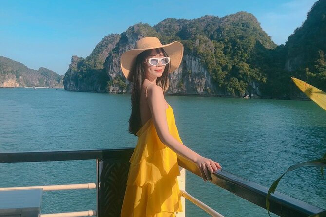 Lan Ha Bay Day Tour from Cat Ba Island - Serenity Premium Cruises - Ba Trai Dao beach time, swimming and snorkeling by tide