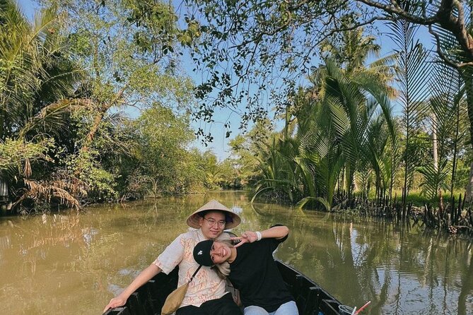 Largest Floating Market, Wild Small Canal System & Organic cocoa - Which guide style you can expect