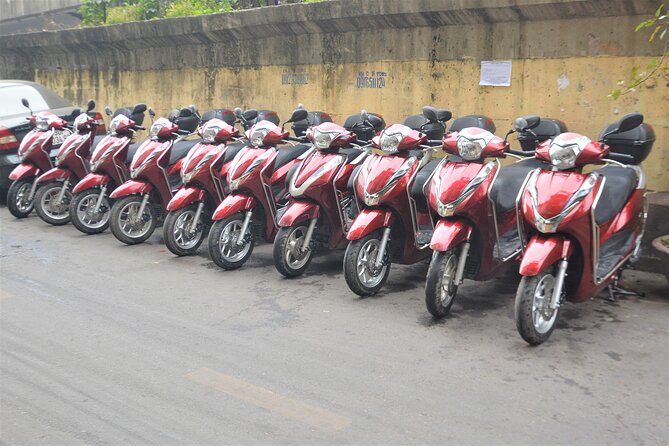 Led By Women - Hanoi Foodie Motorbike Tours - Stop 4: Huu Tiep Lake and the Downed B-52