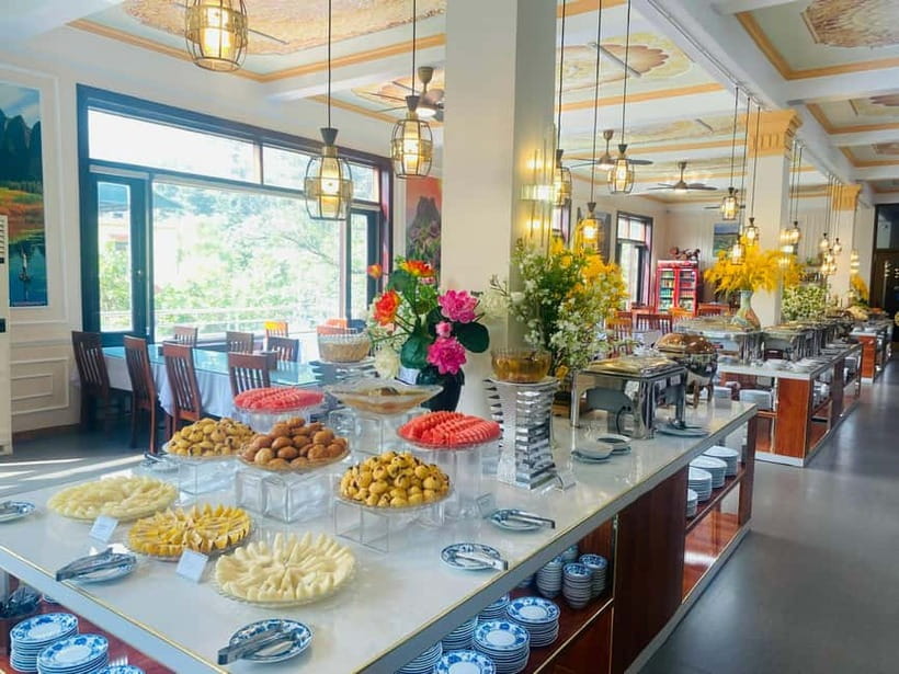 Luxury Limousine Tour: Hoa Lu, Trang An/Tam Coc & Mua Cave - Should you book this Hoa Lu, Trang An and Mua Cave day trip?