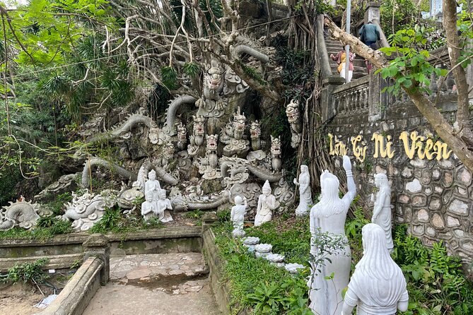 Marble mountain and Linh Ung temple from Da Nang/ Hoi An (4 hour) - Guide style, stairs, and the Monkey Mountain warning