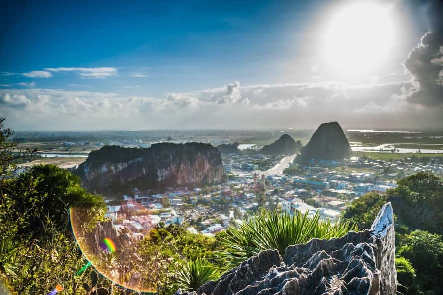 Marble Mountains, Am Phu Cave, Linh Ung Pagoda Group Tour - Son Tra Mountain and the Monkey Mountain stops that connect faith and views