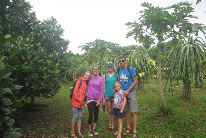 Mekong Delta and Cai Rang Floating Market 5-Hours Tour - Guides can make or break this kind of morning