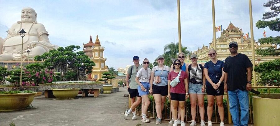 MeKong Delta Tour - Palm Tree Creek by Sampan and Motorboat: The Slow Boat Lesson