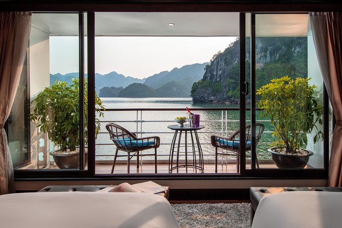 Mon Chéri Cruises 5 star: Amazing 3 days exploring Halong & Cat Ba island - Day 2 on Cat Ba: sunrise habits, Tai Chi, and a full breakfast window