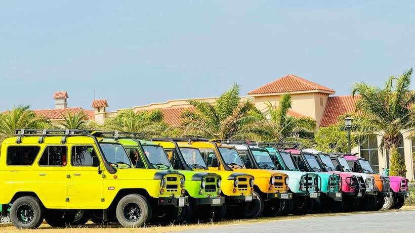 Mui Ne Group tour: Sunrise or Sunset Jeep Tour Sand Dunes - Red Sand Dunes at sunrise or sunset