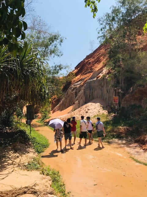 Mui Ne special: Quad Bike ATV drive by yourself+ Jeep &Guide - Jeep ride time and why the shared group matters