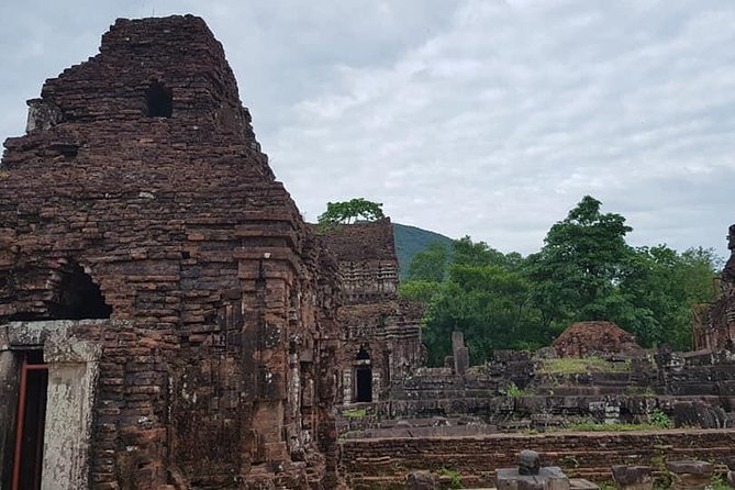 MY SON SUNRISE TOUR to avoid Crowds, Take Nice Photos from HOI AN or DANANG CITY - What Lunch Plans Are Really Telling You