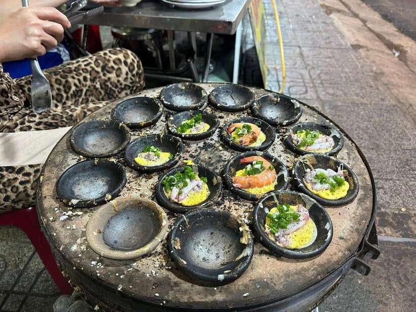 Nha Trang After Dark by Cyclo (Pedicab) - Stop 2: Sizzling grilled beef at a longtime BBQ favorite