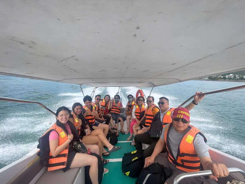 Nha Trang: Deluxe Ocean Snorkeling Tour with BBQ & Mud Bath - Guides and group vibe: why the names keep showing up